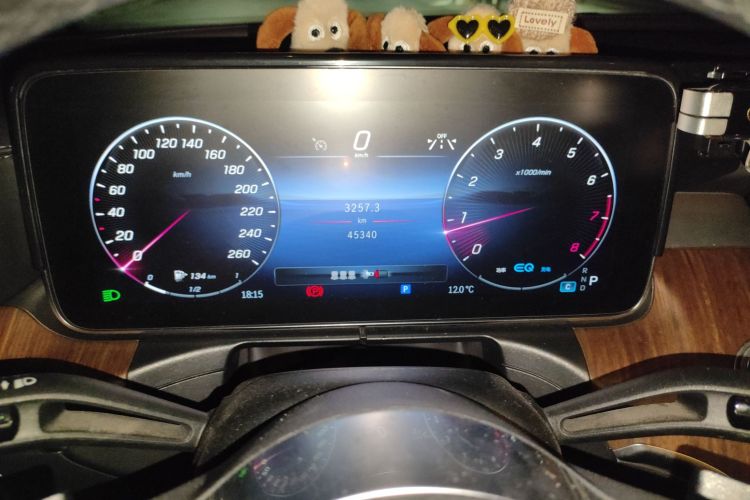 奔驰C级 2022款 改款 C 260 L中控内饰15