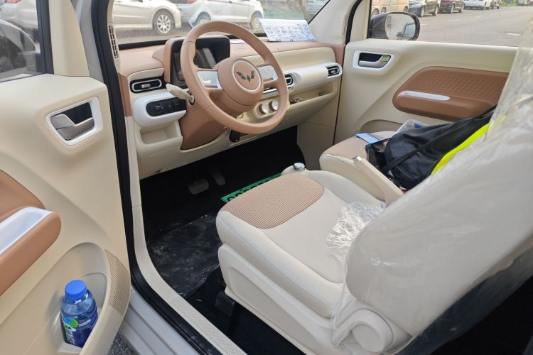 五菱汽车 宏光MINIEV 2024款 第三代 215km 青春版中控内饰20