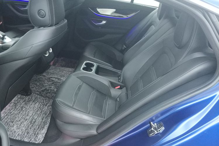 奔驰 2019款 AMG GT 50 四门跑车中控内饰21