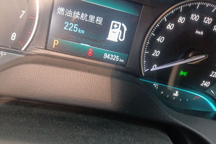 别克 英朗 2021款 1.3T 自动轻混动精英型中控内饰15