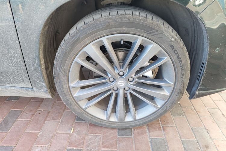 零跑汽车 零跑C16 2024款 增程 200激光雷达版车身外观10