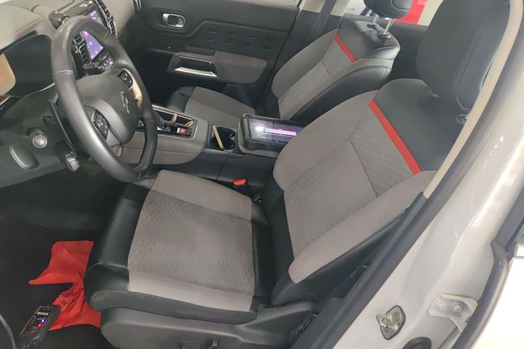 雪铁龙 天逸 C5 AIRCROSS 2019款 350THP 乐享型 国V局部细节19