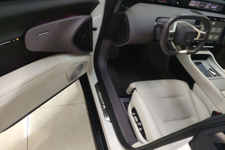 阿维塔12 2025款 Ultra增程版中控内饰20