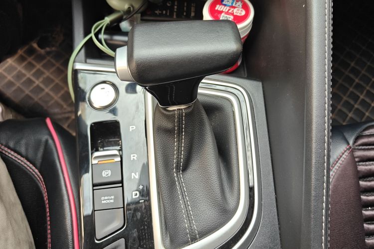 长安 逸动 2020款 PLUS 蓝鲸NE 1.4T GDI DCT尊贵型中控内饰18