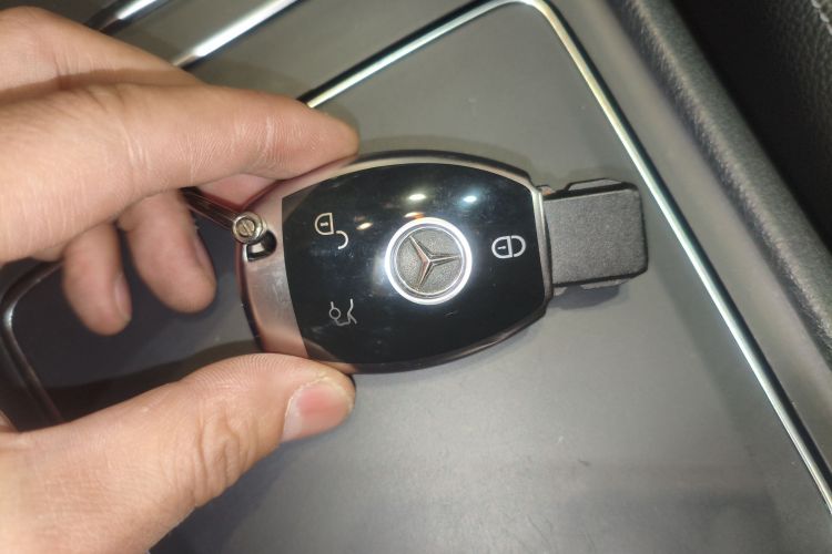 奔驰CLA 2019款 CLA 200 时尚型中控内饰11