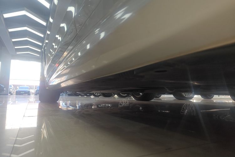 宝马4系 2019款 425i M运动曜夜版局部细节9002