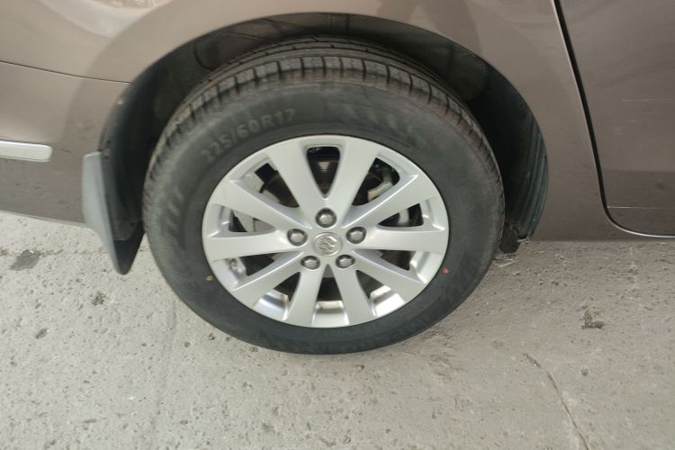 别克GL8 2017款 25S 舒适型 国V车身外观6008