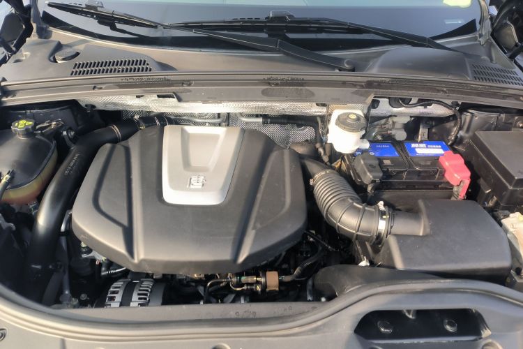 比亚迪 唐 2018款 2.0T 自动智联尊荣型 7座 国V局部细节24