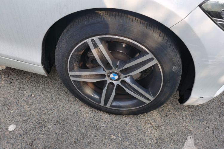 宝马1系(进口) 2018款 118i 运动设计套装车身外观10