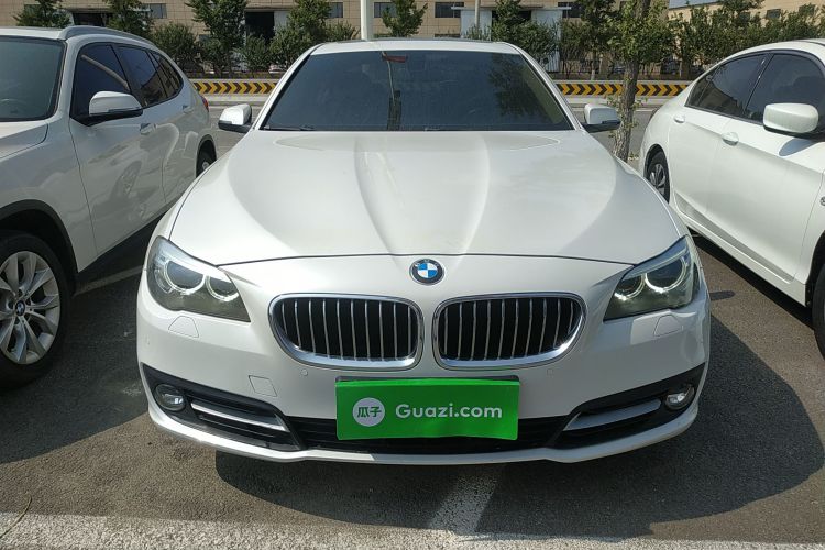 宝马5系 2017款 525Li 领先型车身外观2