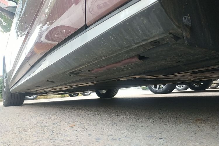 比亚迪 海豹 2023款 DM-i 1.5T 121km 旗舰型局部细节9002