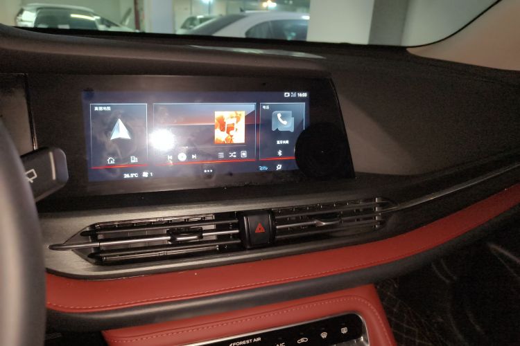 长安CS55PLUS 2022款 蓝鲸版 1.5T DCT尊贵型局部细节16