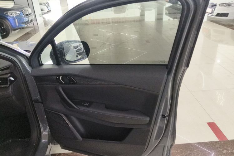 领克06 2020款 1.5T 劲Pro中控内饰7005