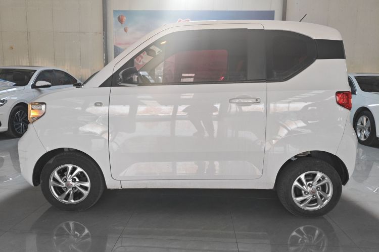 五菱汽车 宏光MINIEV 2020款 悦享款 磷酸铁锂车身外观4