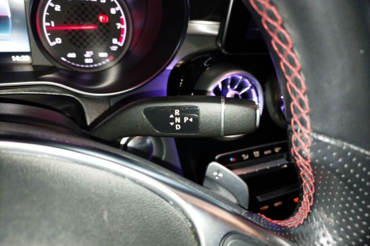 奔驰GLC轿跑 AMG 2017款 AMG GLC 43 4MATIC 轿跑SUV局部细节18