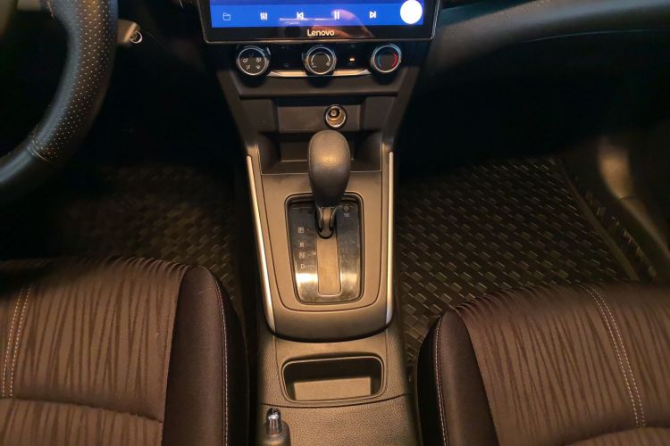 日产 轩逸 2024款 改款 经典 1.6XE CVT舒适版中控内饰18