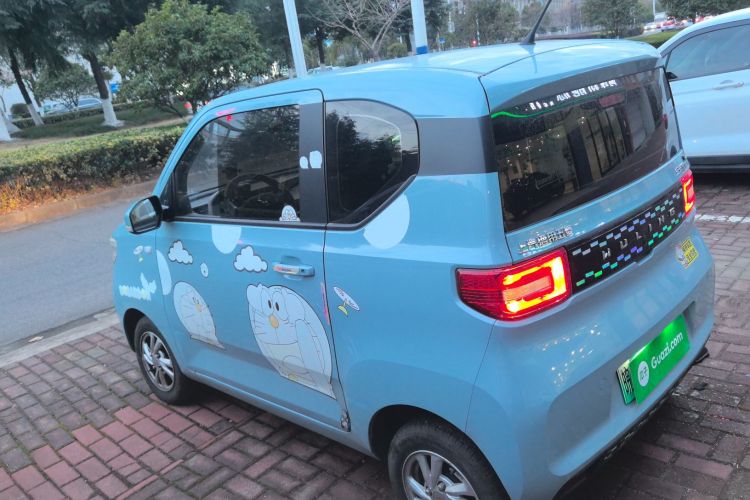 五菱汽车 宏光MINIEV 2020款 自在款 磷酸铁锂车身外观4