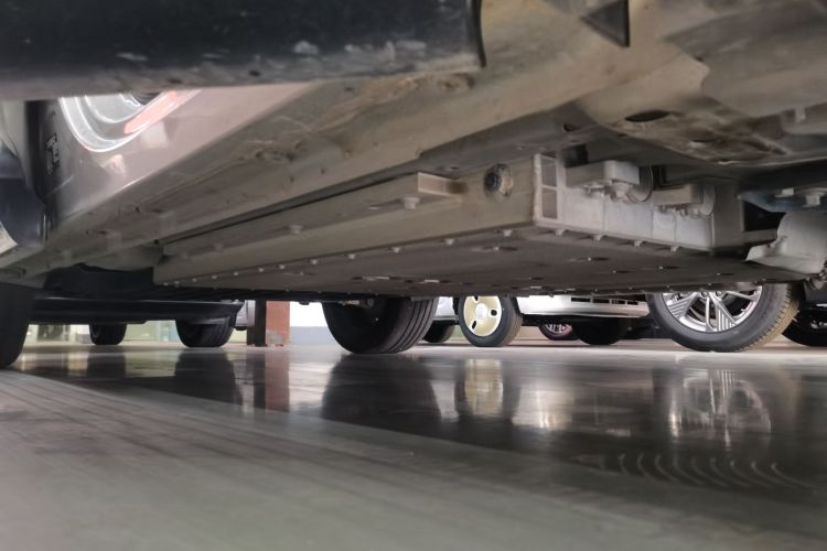 领克08 EM-P 2025款 245km 超长续航Halo局部细节9001