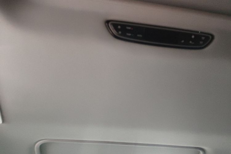 广汽传祺 传祺M8 2023款 领秀系列 390T 尊贵版局部细节22