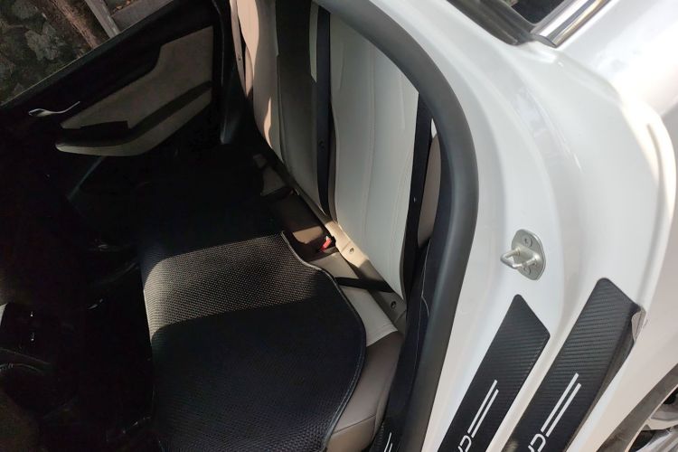 比亚迪 秦PLUS 2024款 荣耀版 DM-i 55KM领先型中控内饰21