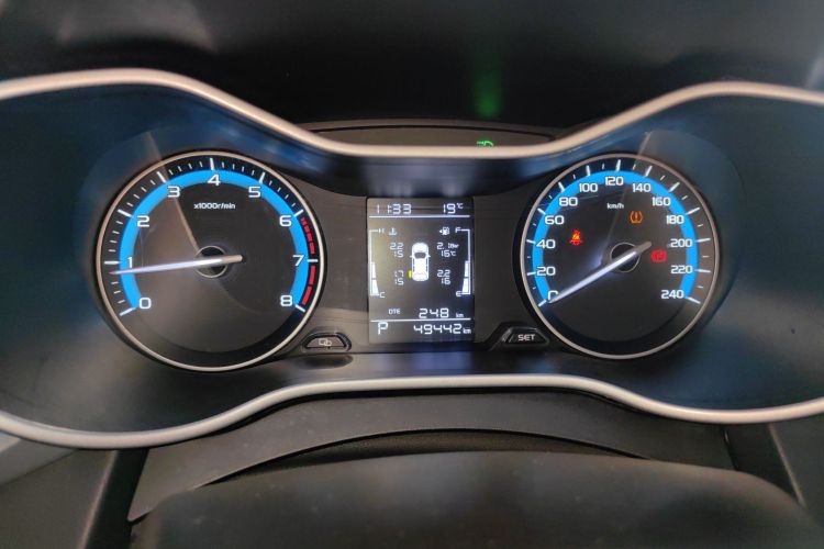 吉利汽车 帝豪 2020款 1.5L CVT豪华型中控内饰14