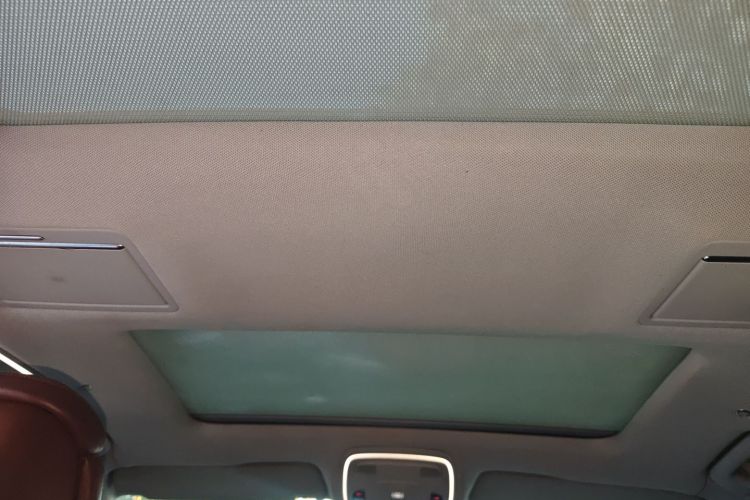 奥迪A8 2013款 A8L 40 hybrid局部细节22