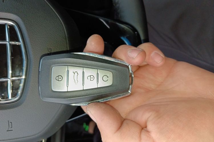 吉利汽车 2022款 缤瑞COOL 1.5T DCT电掣版中控内饰11