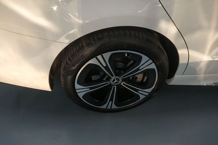 奔驰C级 2022款 C 260 L 皓夜运动版车身外观6008