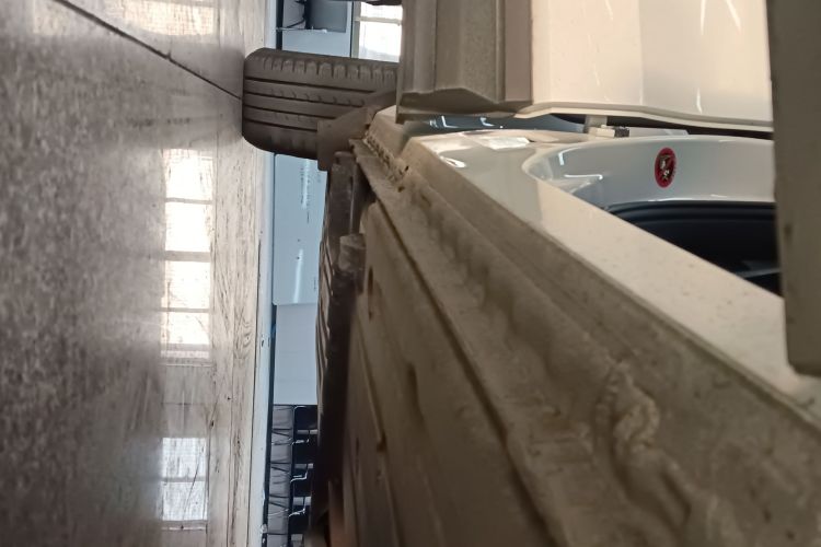 领克01 2019款 2.0T 两驱纯版 国VI局部细节9001