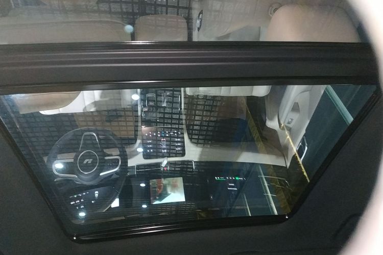 理想汽车 理想ONE 2020款 增程6座版局部细节22