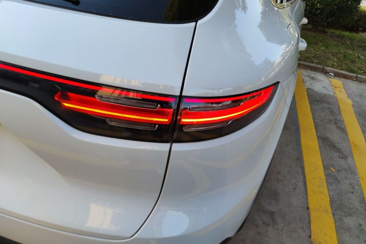 保时捷 2019款 Cayenne 3.0T车身外观6006