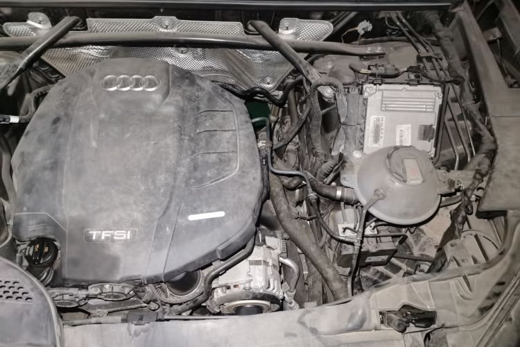 奥迪Q5L 2018款 40 TFSI 荣享进取型 国VI局部细节9007