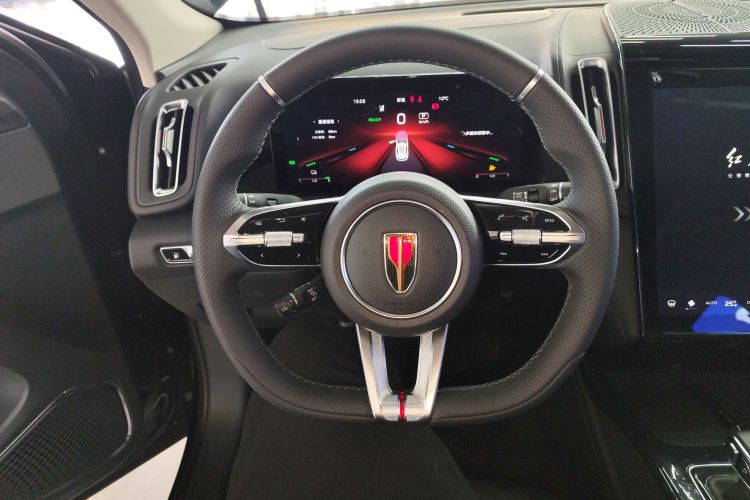 红旗HS3 PHEV 2024款 PHEV 115km 劲为版中控内饰13