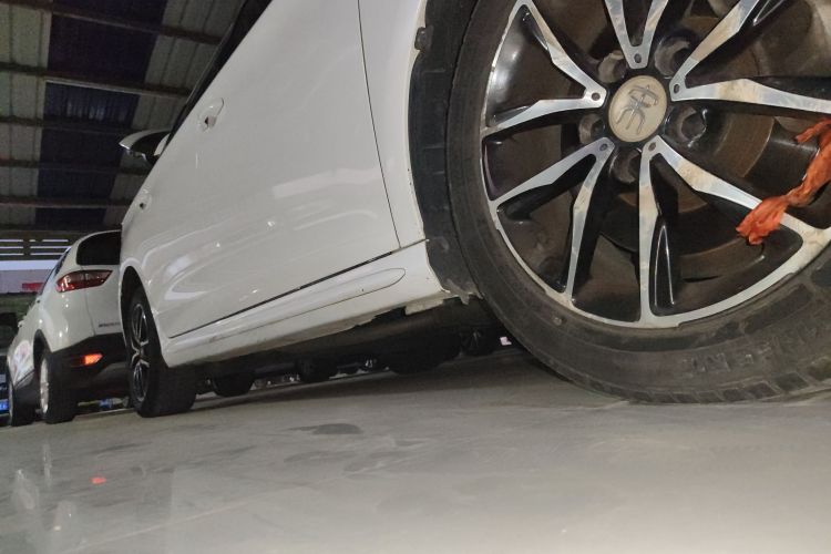 比亚迪 宋MAX 2017款 1.5T 自动智联精英型 7座局部细节9001