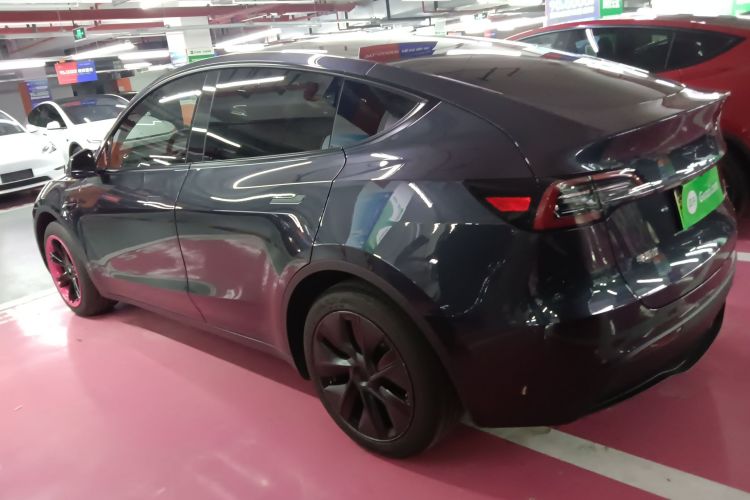 特斯拉 Model Y 2024款 后轮驱动版车身外观6003