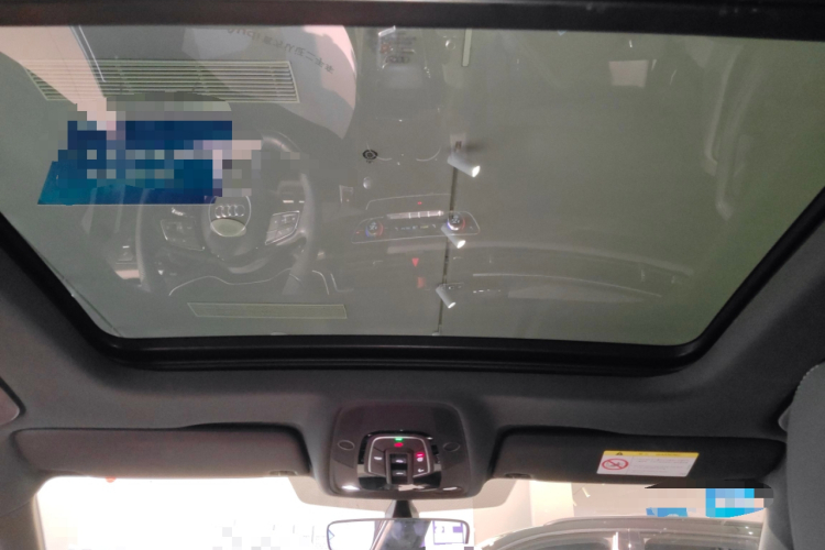 奥迪A4L 2024款 40 TFSI 豪华动感型中控内饰22