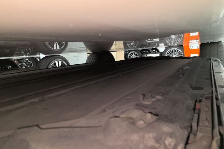 零跑汽车 零跑C01 2022款 后驱长续航版局部细节9001