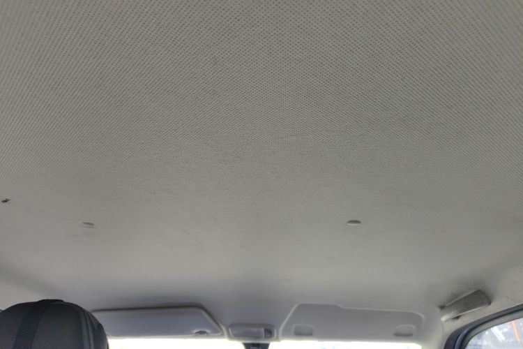 五菱汽车 宏光MINIEV 2022款 轻松款 三元锂中控内饰22