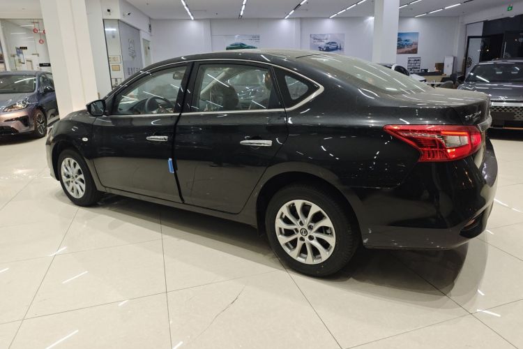 日产 轩逸 2024款 改款三 经典 1.6XE CVT舒适版车身外观6003