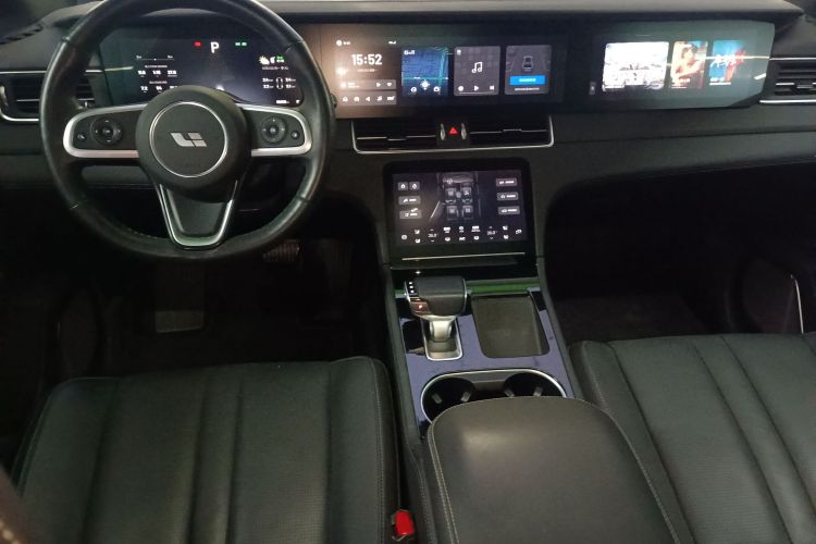理想汽车 理想ONE 2020款 增程6座版中控内饰12