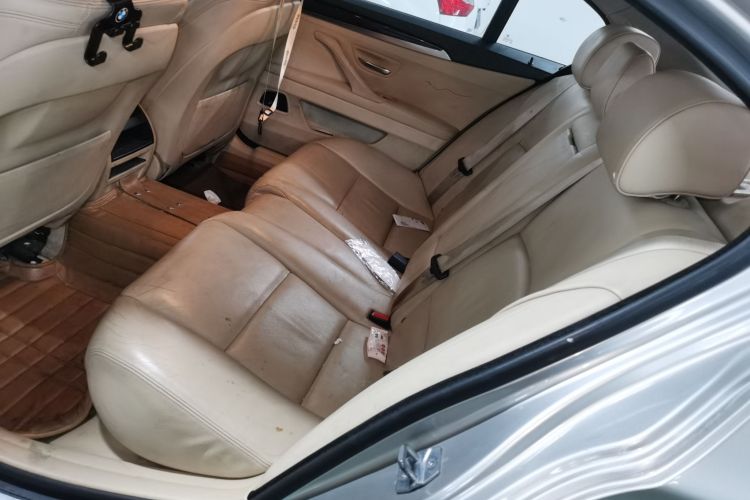 宝马5系 2014款 520Li 典雅型中控内饰21