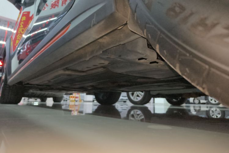 领克02 2020款 1.5T DCT两驱耀Pro版局部细节9002