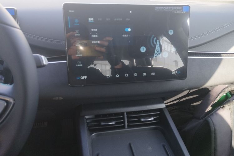 比亚迪 海豹06新能源 2026款 DM-i 超享版 128KM豪华版中控内饰16