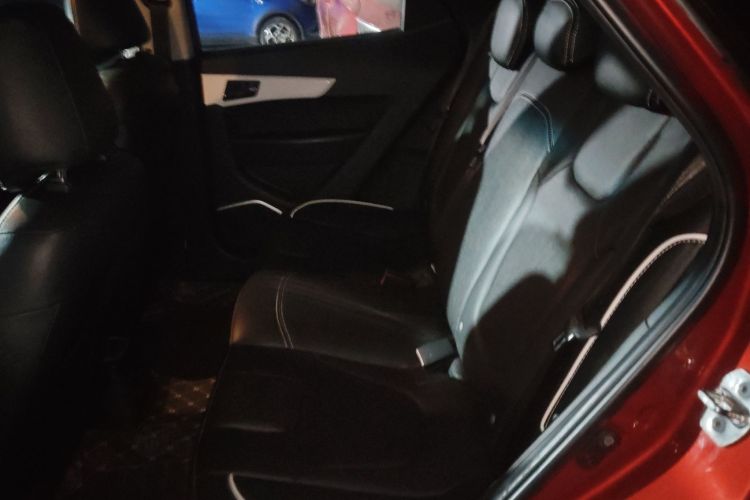 江汽集团 瑞风S2 2015款 1.5L CVT豪华智能型中控内饰21