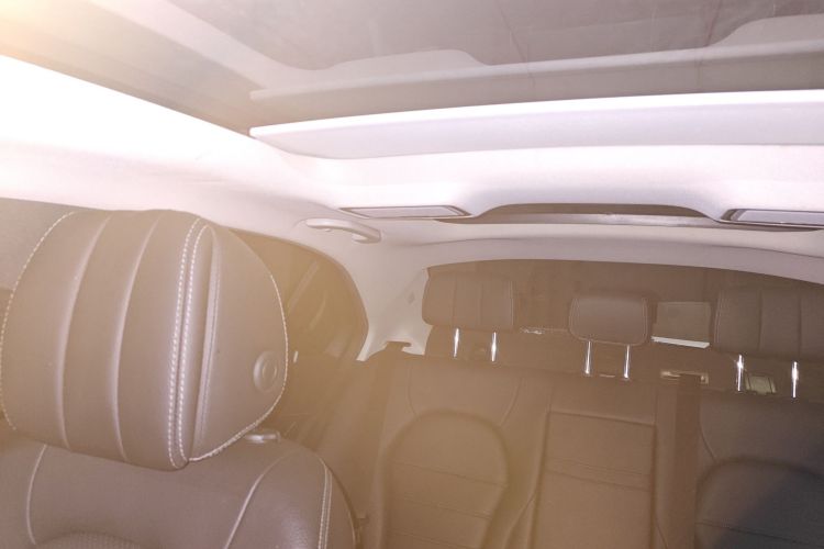 奔驰C级 2021款 C 260 L 运动星耀臻藏版中控内饰22