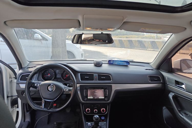 大众 朗逸 2017款 1.6L 手动舒适版中控内饰22