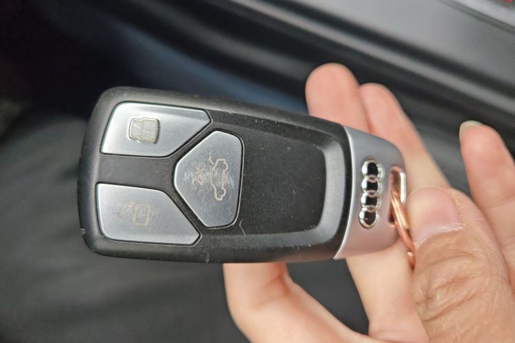 奥迪A4(进口) 2021款 allroad quattro 探索家中控内饰11