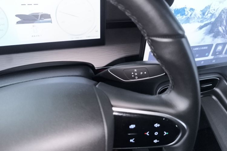 奇瑞 风云T8 2025款 1.5T 130km 豪华版5座中控内饰18