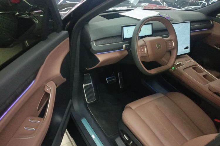 蔚来ES8 2023款 75kWh 行政版中控内饰20