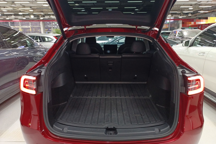 特斯拉 Model Y 2022款 改款 长续航全轮驱动版机舱底盘23